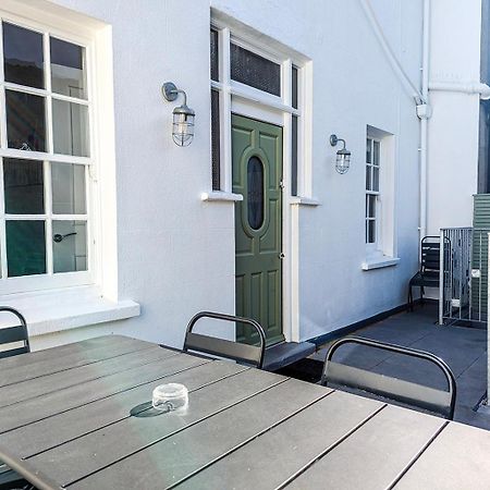 Marine Cottage - Parking - By Brighton Holiday Lets 외부 사진