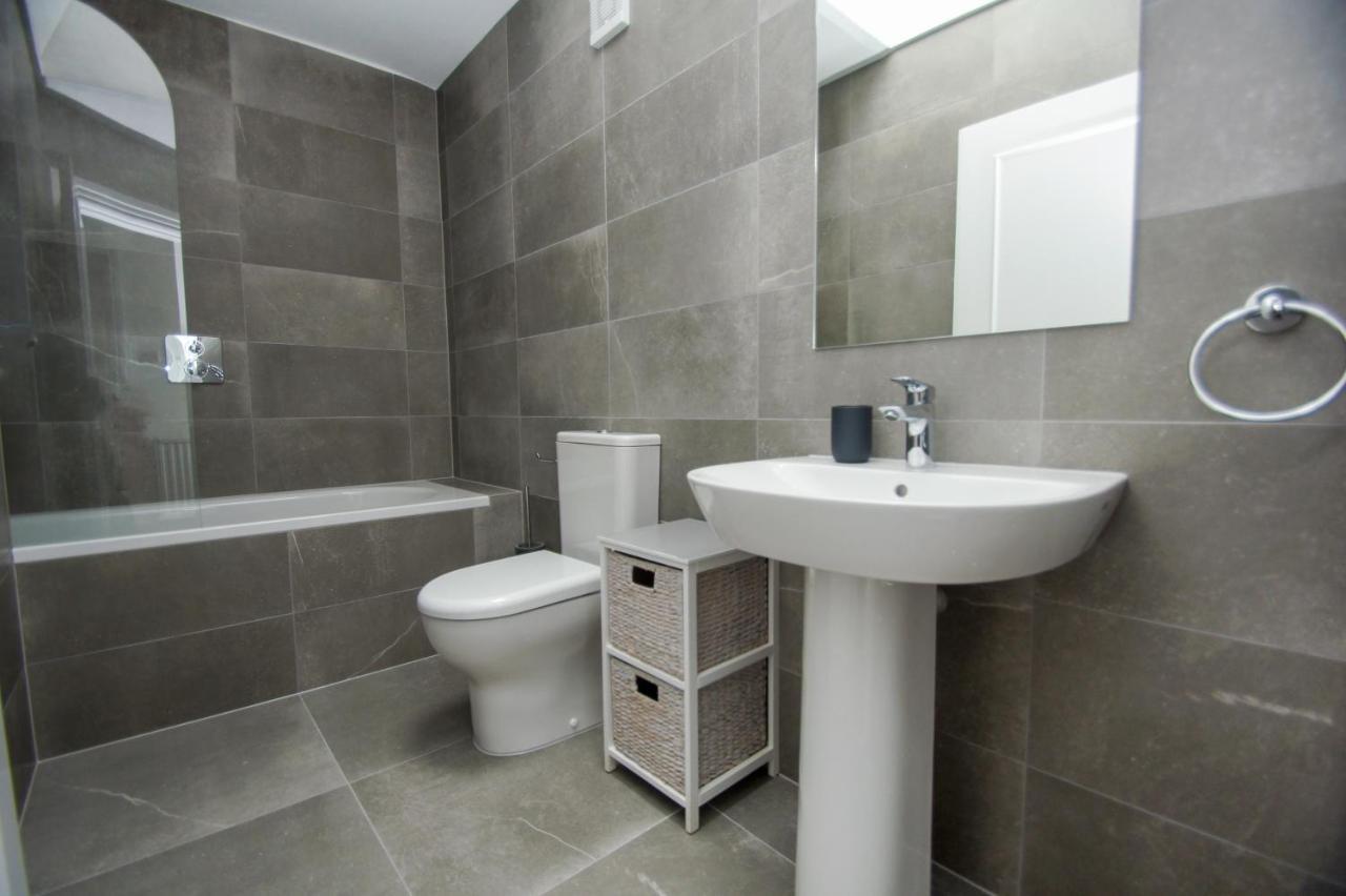 Marine Cottage - Parking - By Brighton Holiday Lets 외부 사진