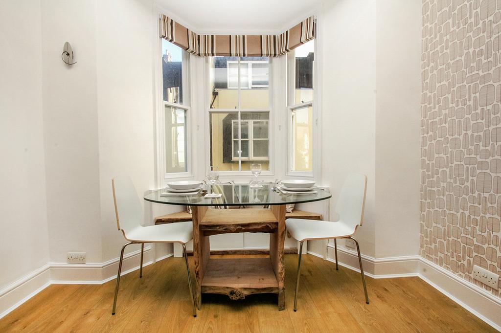 Marine Cottage - Parking - By Brighton Holiday Lets 외부 사진
